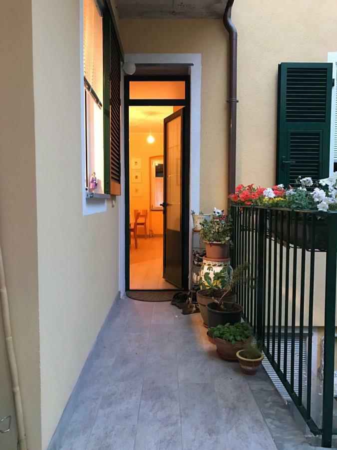 Awroom Riomaggiore Buitenkant foto