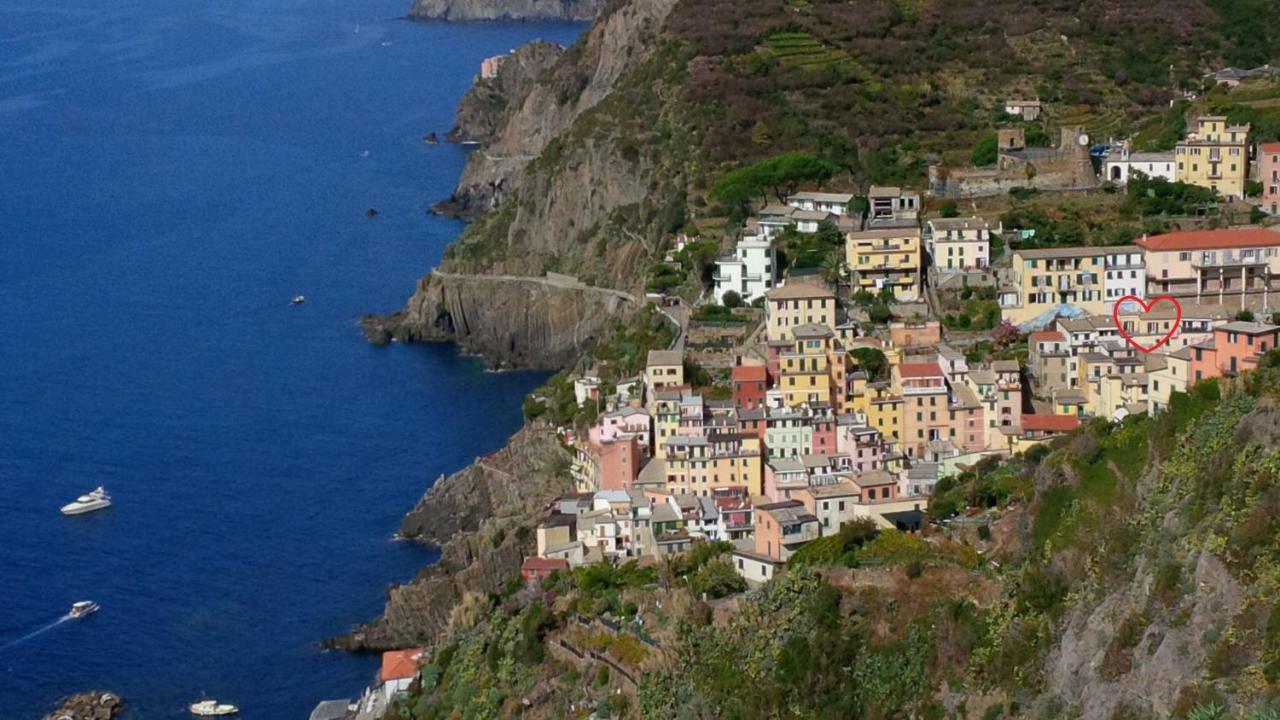 Awroom Riomaggiore Buitenkant foto